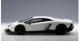 Lamborghini Aventador LP720-4 White 1:18 AUTOart 74683