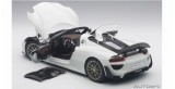 Porsche 918 Spyder WEISSACH PACKAGE Gloss White 2013 1:18 AUTOart 77926