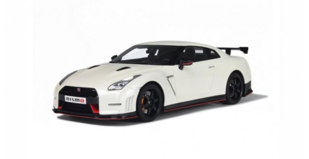 GT Spirit GT094 Nissan GT-R Nismo White 1:18