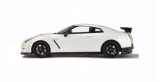Nissan GT-R Nismo White 1:18 GT-SPIRIT GT094