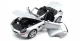 BMW-Z8 James Bond OO7 The World Is Not Enough silver with ACCESSORIES 1:12 scale Kyosho 08601S