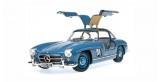 Mercedes-Benz 300SL W198 Coupe Year 1954 Light Blue 1:18 Minichamps 180039007
